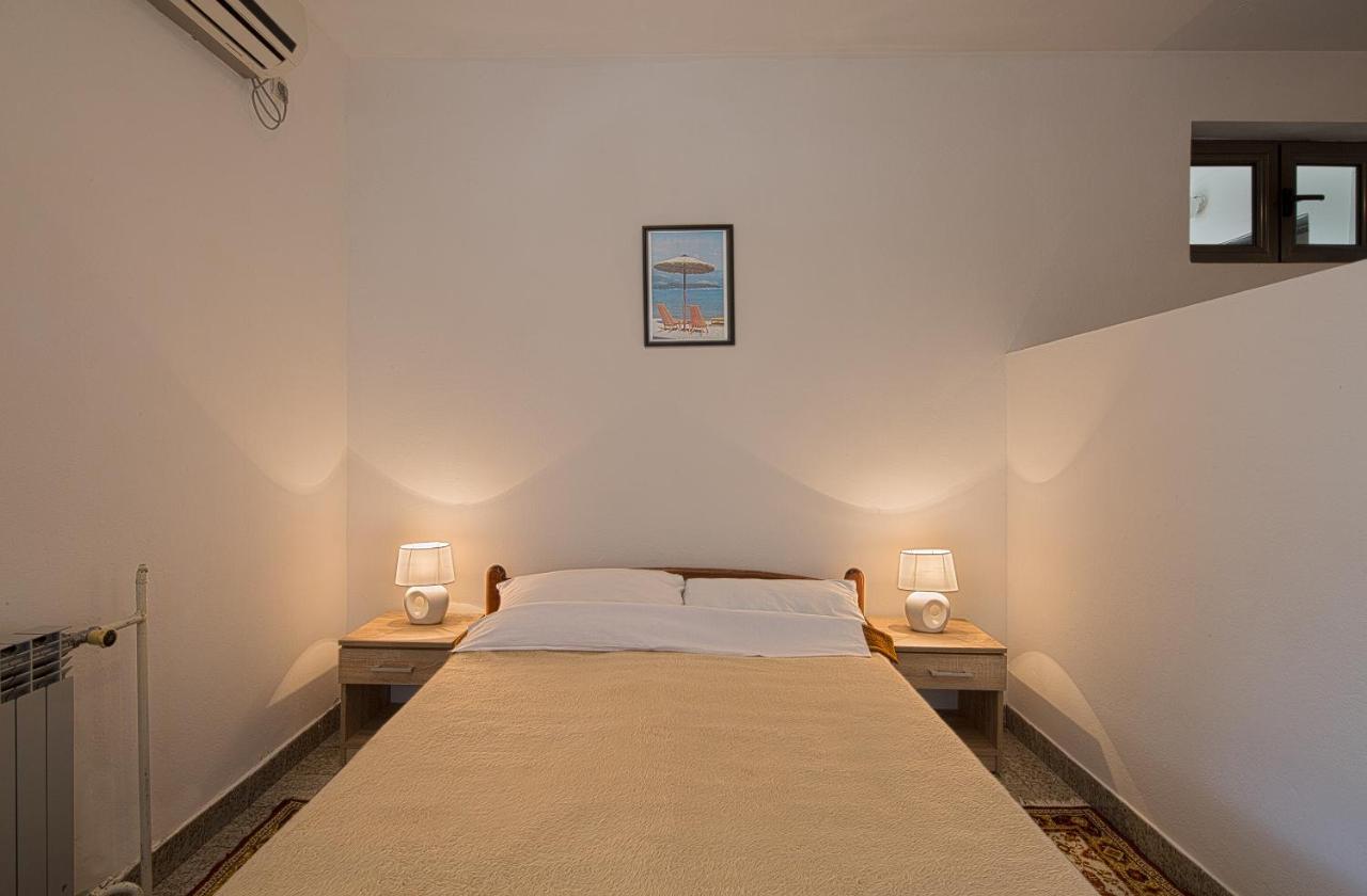 Madra Rooms And Apartments Будва Екстер'єр фото