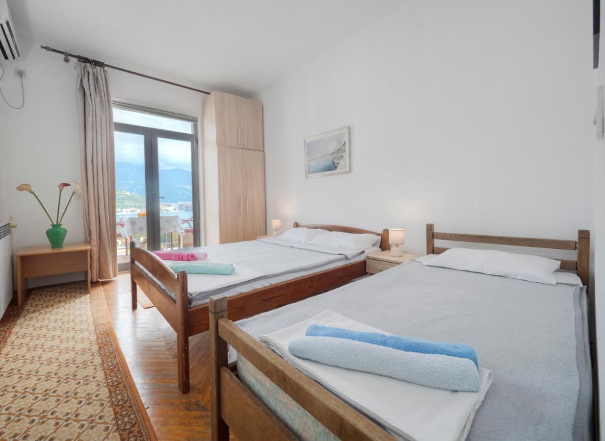Madra Rooms And Apartments Будва Екстер'єр фото