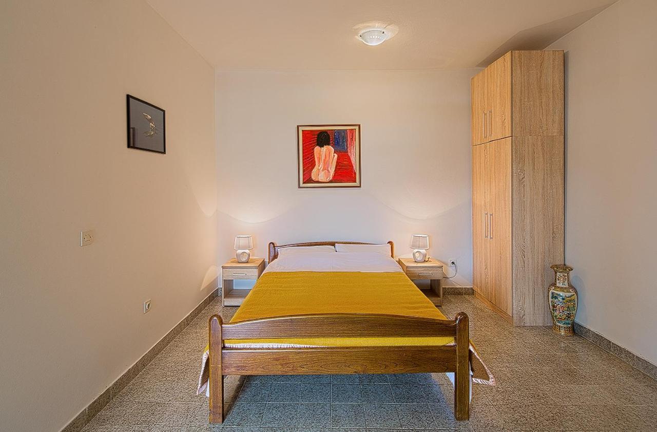 Madra Rooms And Apartments Будва Екстер'єр фото