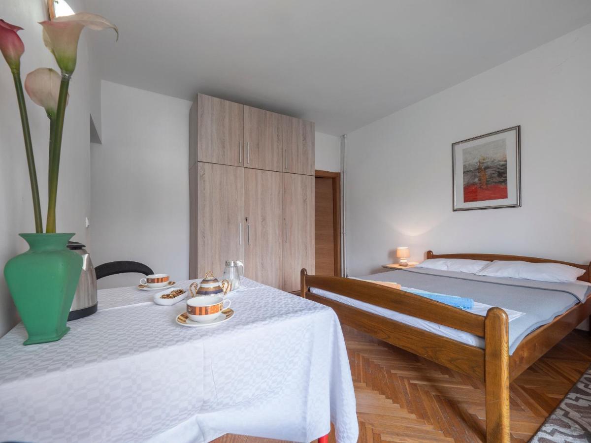 Madra Rooms And Apartments Будва Екстер'єр фото